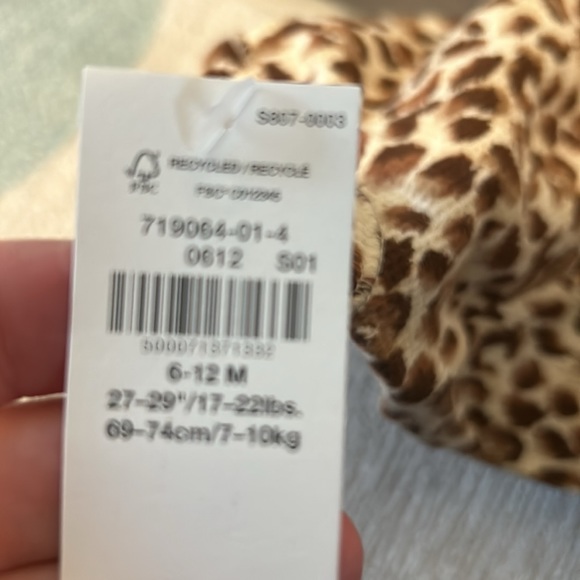 Brand New Old Navy One piece - Picture 4 of 4